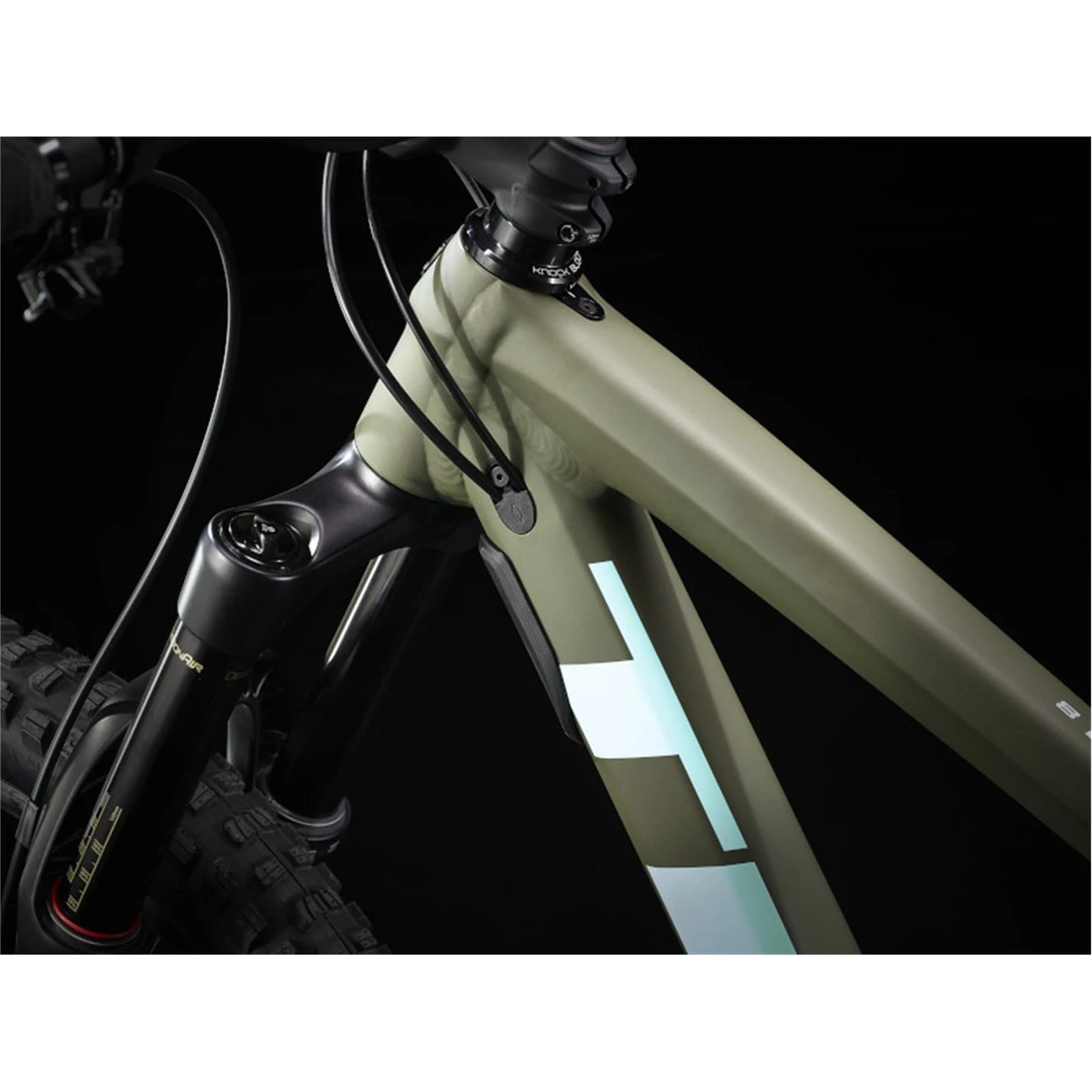 Trek Remedy 8 Full Suspension Mountain Bike - Image 6