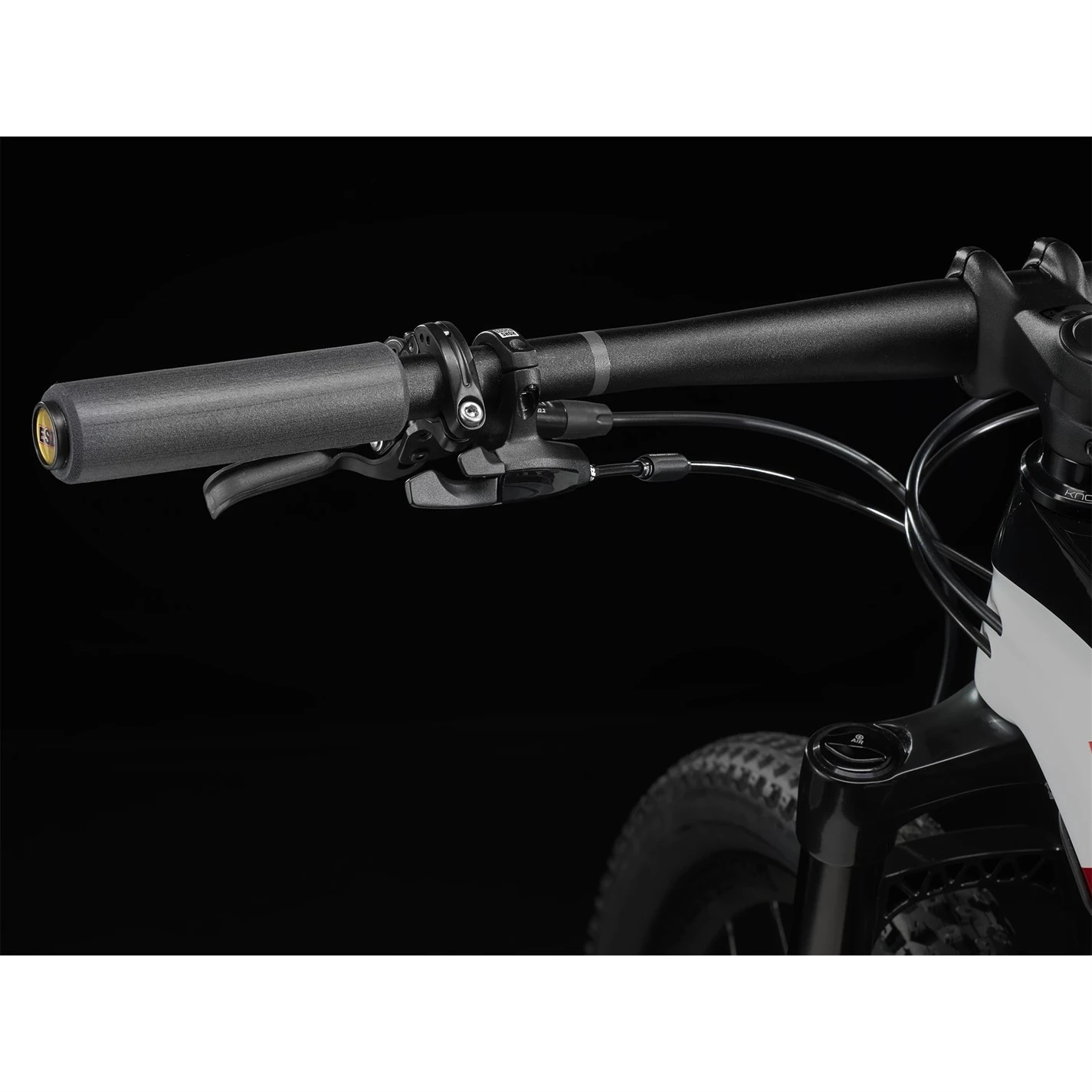 Trek Procaliber 9.7 Mountain Bike - Image 11