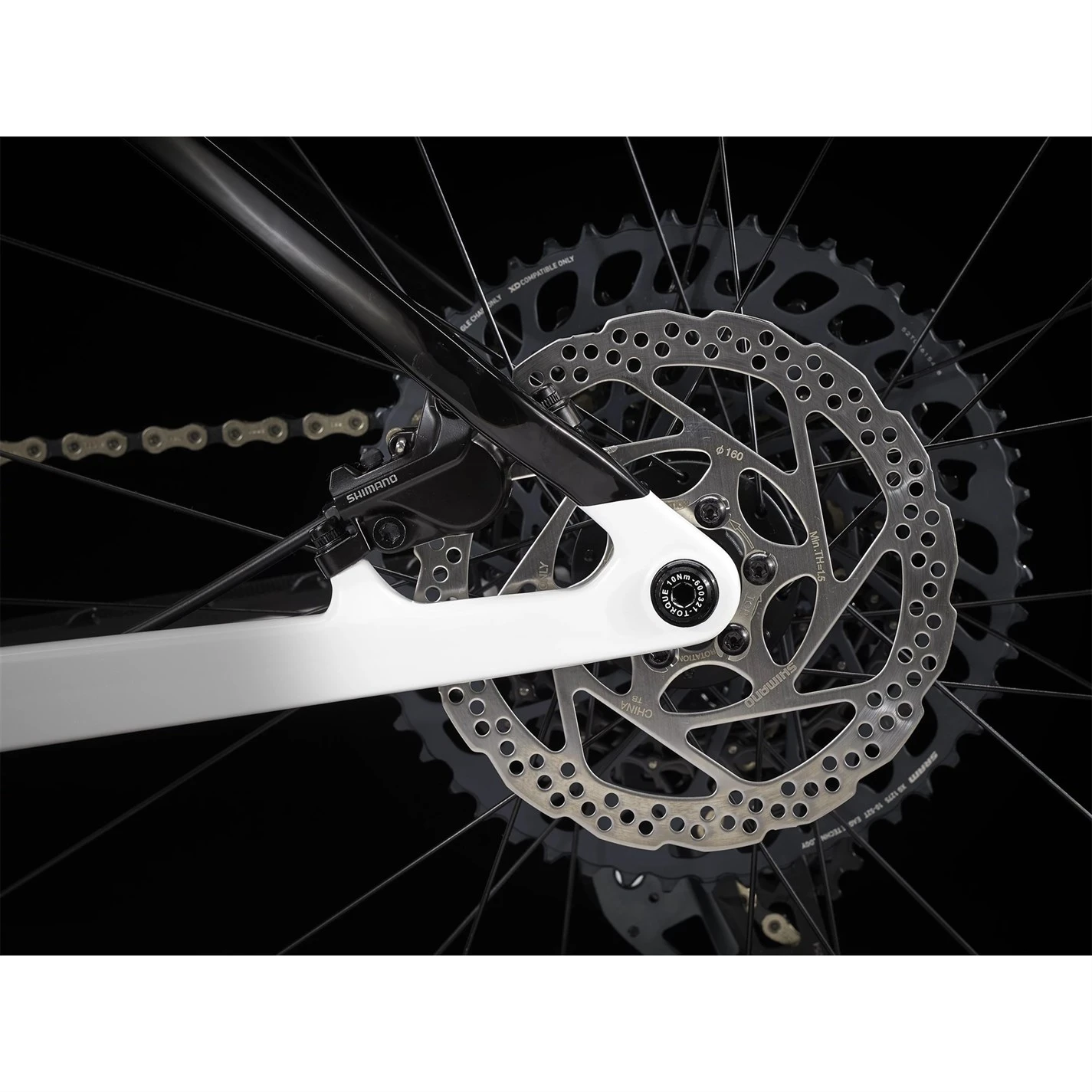 Trek Procaliber 9.7 Mountain Bike - Image 9