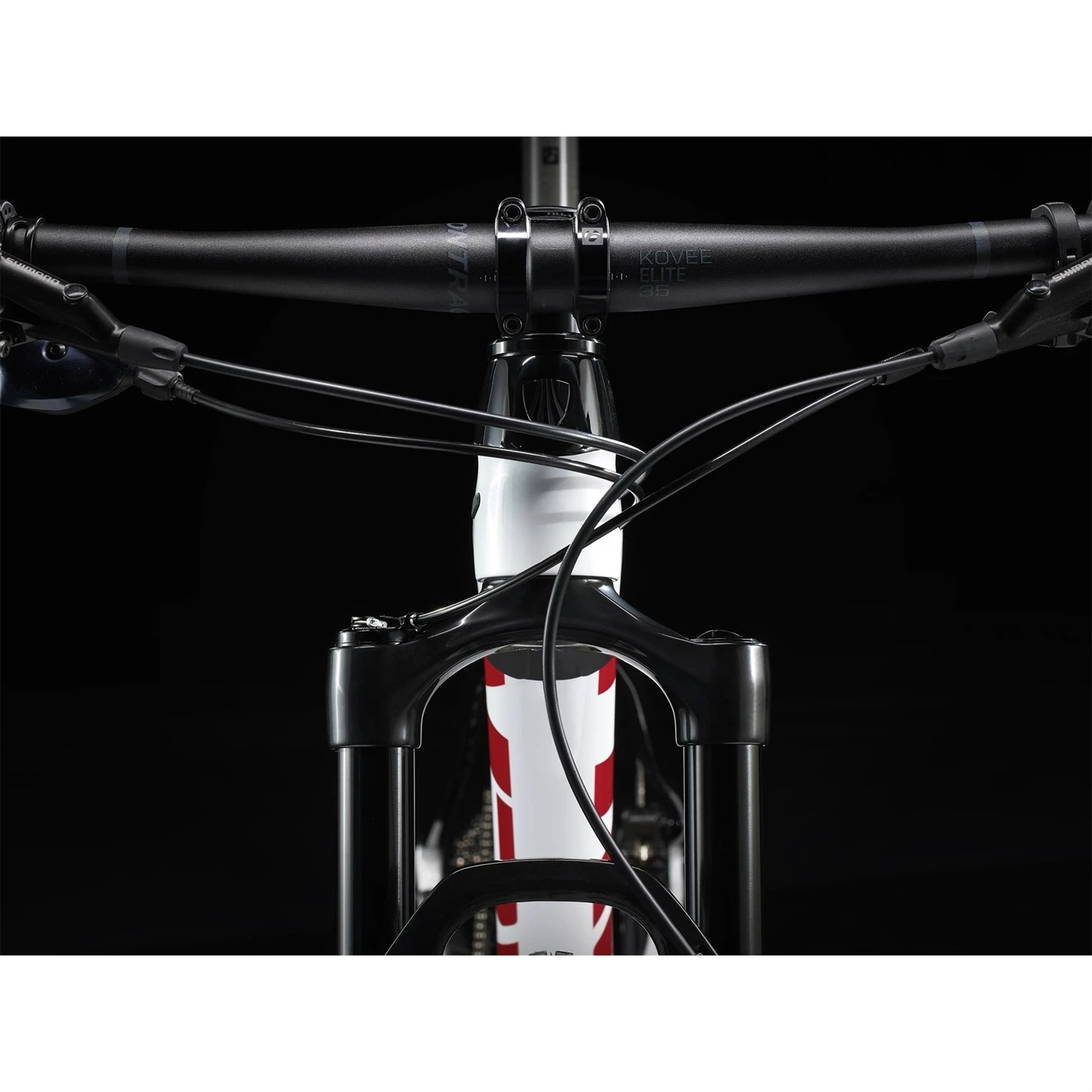 Trek Procaliber 9.7 Mountain Bike - Image 10
