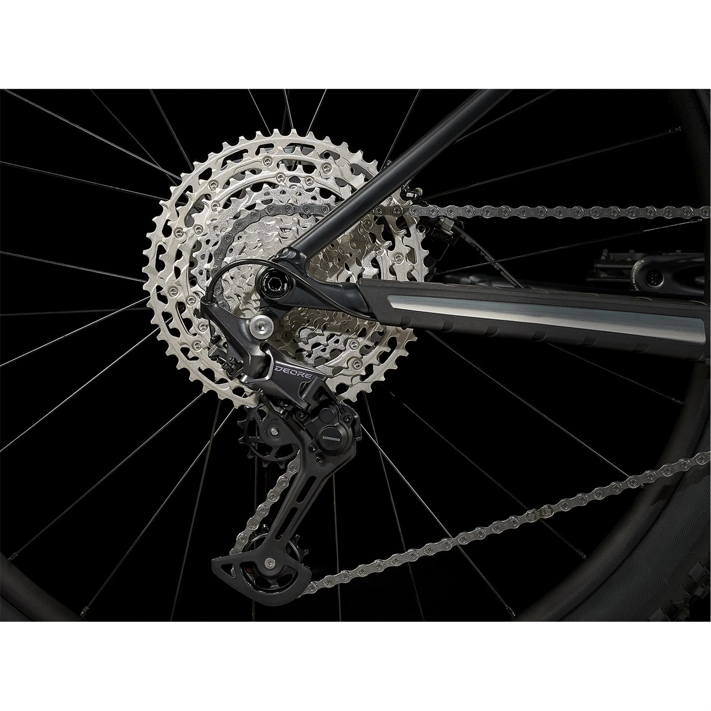 Trek Roscoe 7 Mountain Bike - Image 3