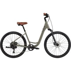 Cannondale Adventure 1 Hybrid Bike