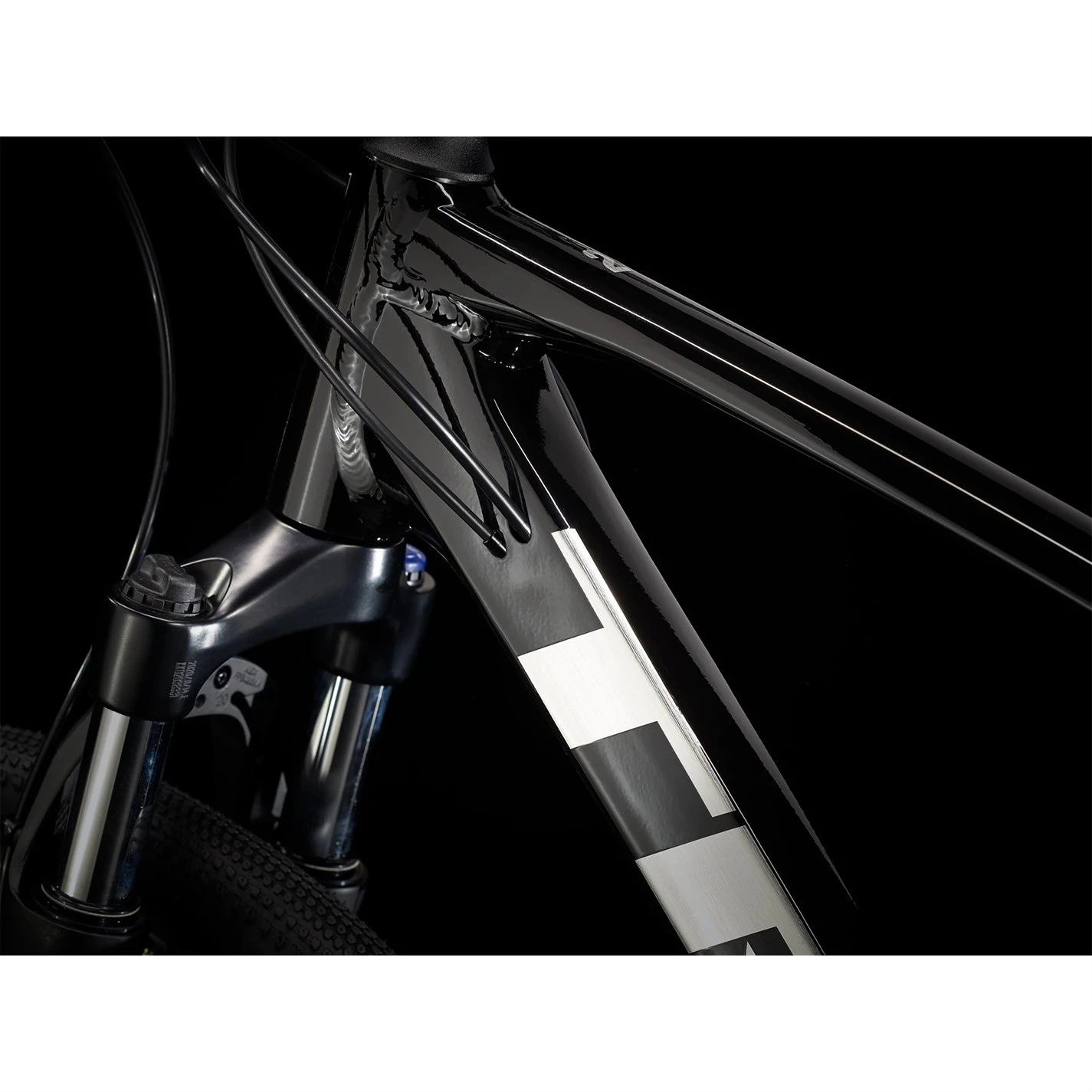 Trek Dual Sport 2 Hybrid Bike - Image 10