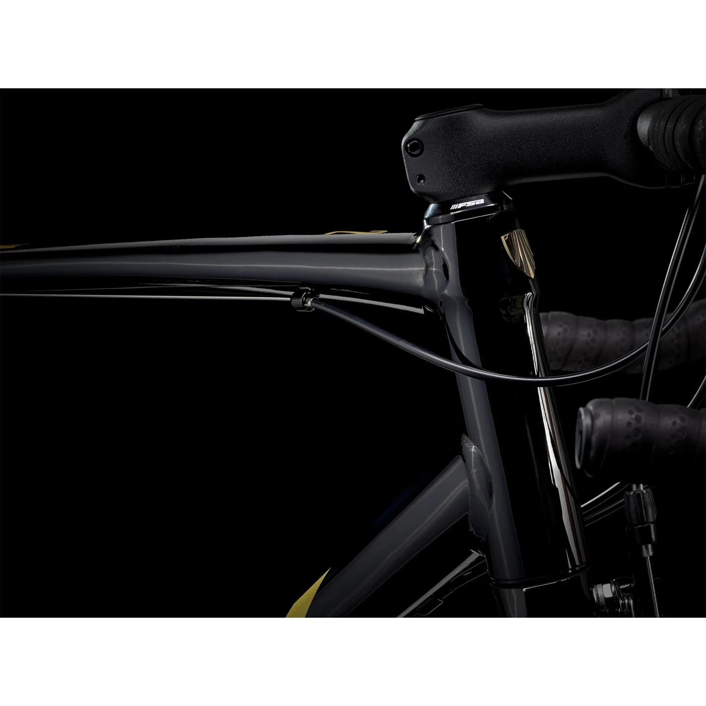Trek Domane AL 2 Road Bike - Image 7